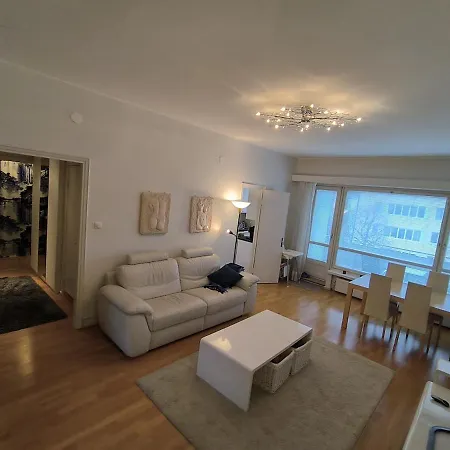 Spacious And Bright For 4 Apartment Helsinki
