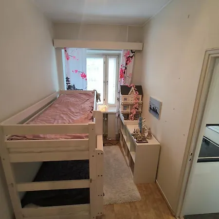 Spacious And Bright For 4 *